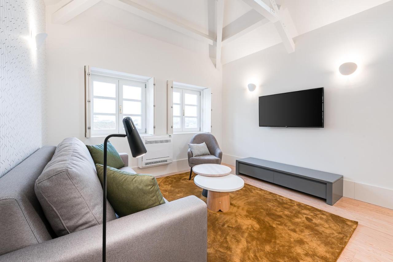 Door 65 - Historical Center Apartments Порто Екстериор снимка