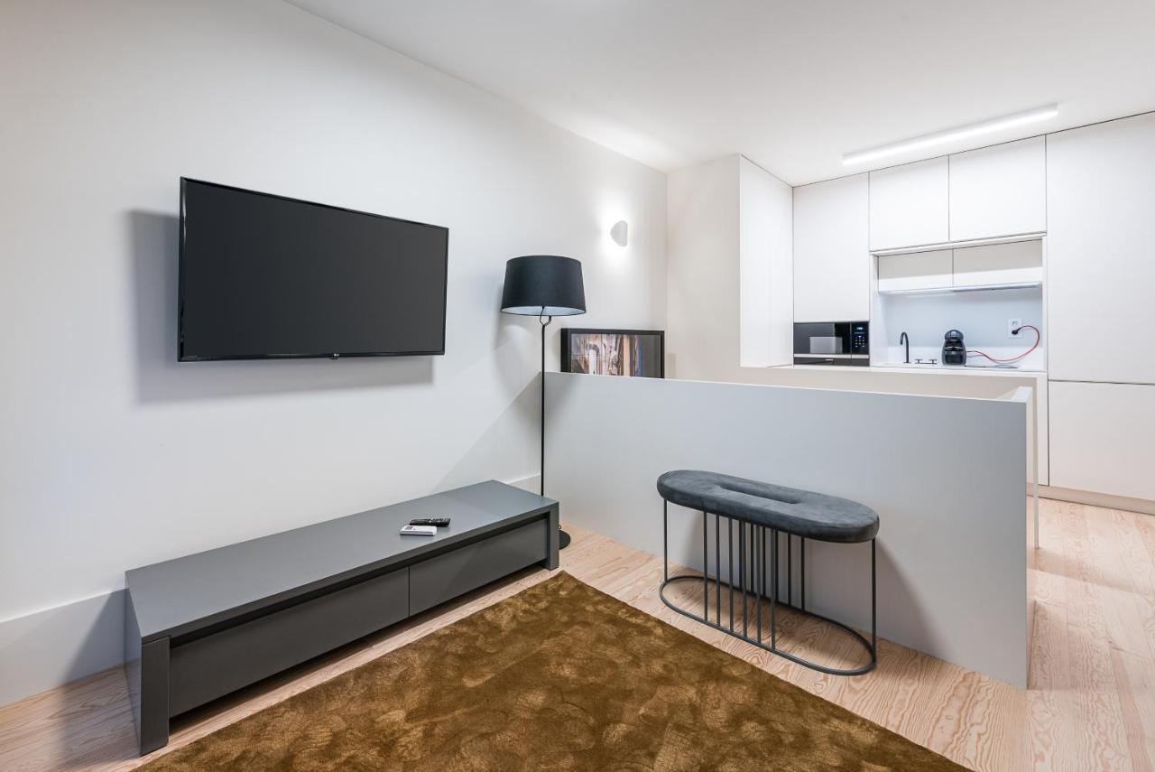Door 65 - Historical Center Apartments Порто Екстериор снимка